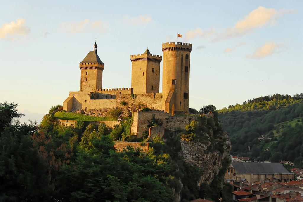 Hotel Terranostra Tarascon-sur-Ariege Bagian luar foto