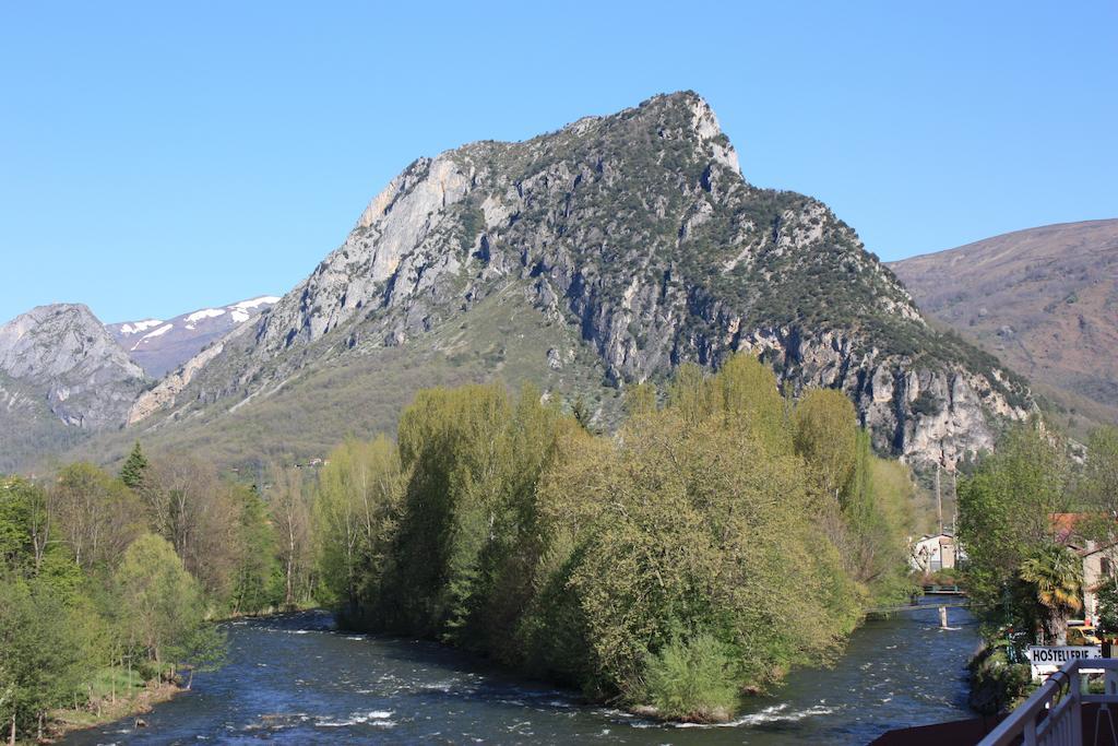 Hotel Terranostra Tarascon-sur-Ariege Bagian luar foto