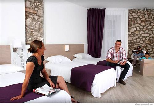 Hotel Terranostra Tarascon-sur-Ariege Bagian luar foto